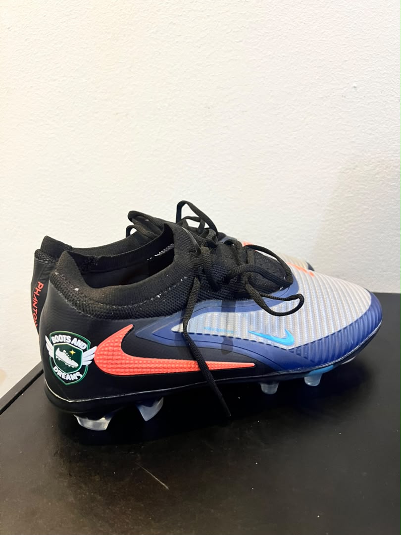 Nike Phantom